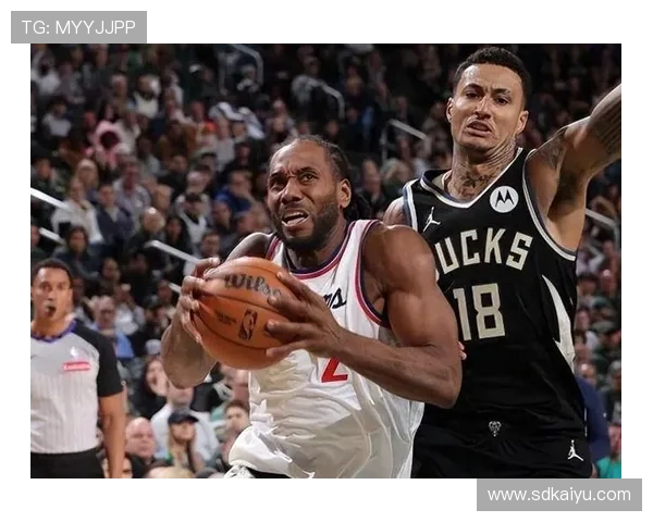 伦纳德31分领衔 星条队险胜世界队