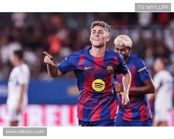 巴萨16岁新星雷巴克完成续约